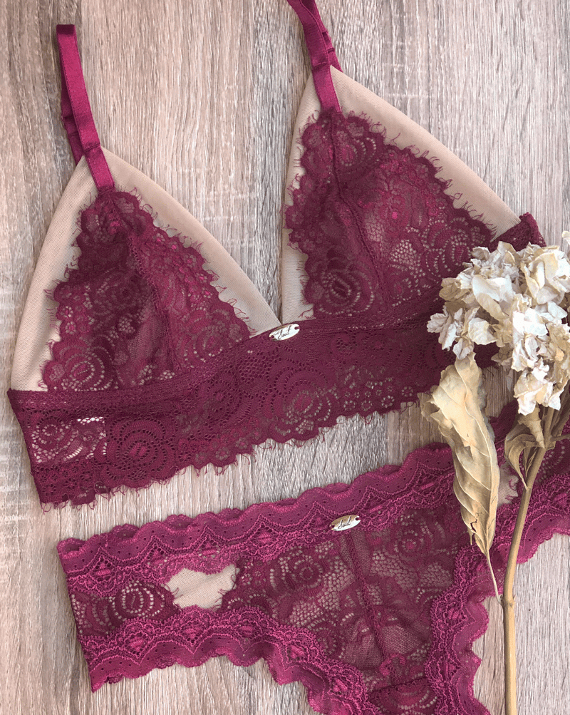 Bralette triangular en encaje y malla HORTENSIA VINO Soul Intimates